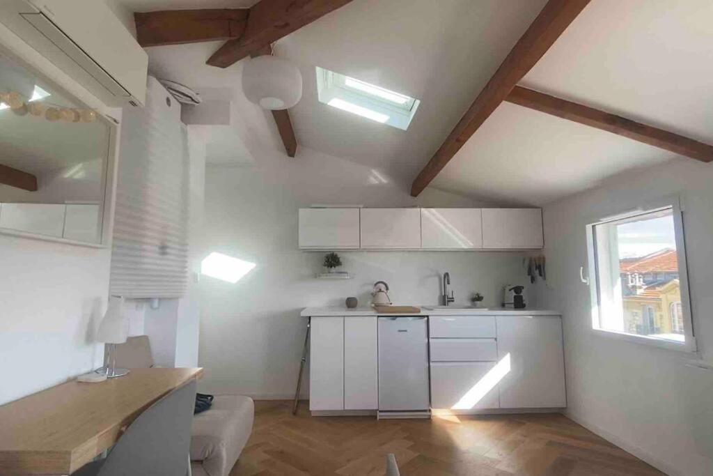 Heart Of Nice-Rooftop Seaside Studio Экстерьер фото